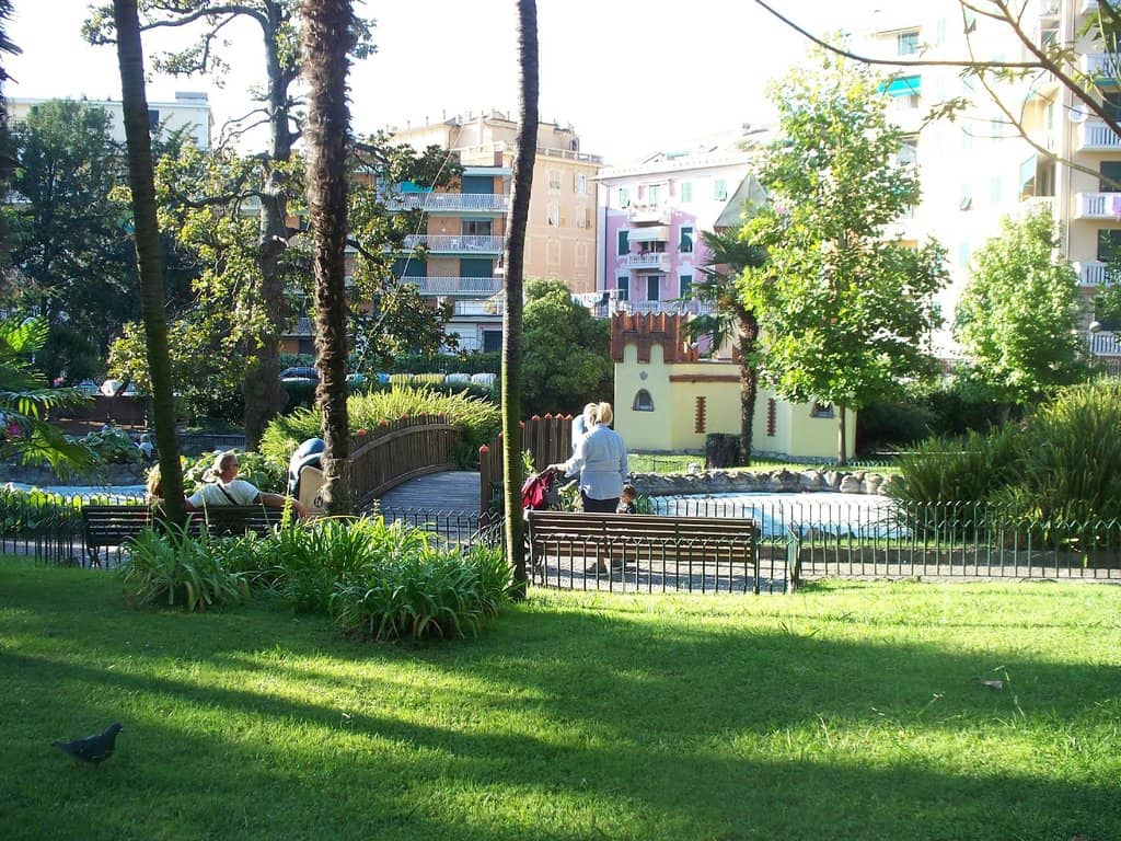 Vertical photo