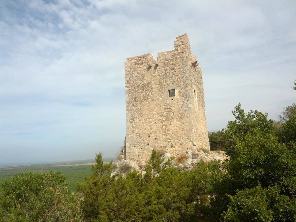 Cala di Forno Hike