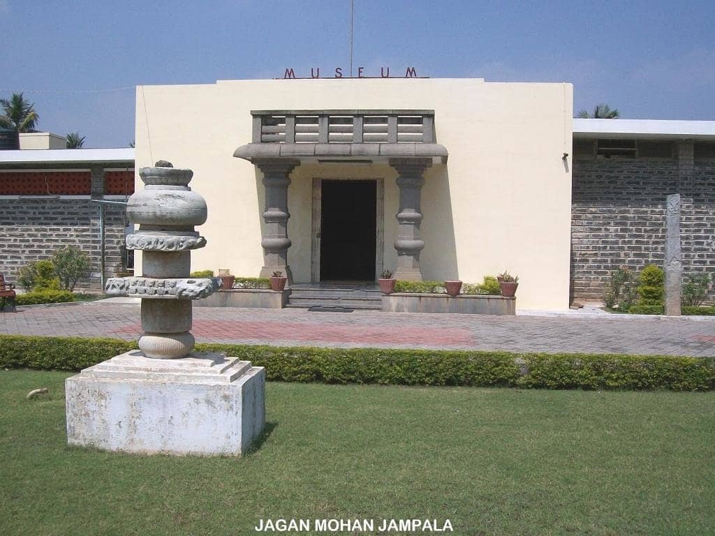 Life-Size Buddha Statues