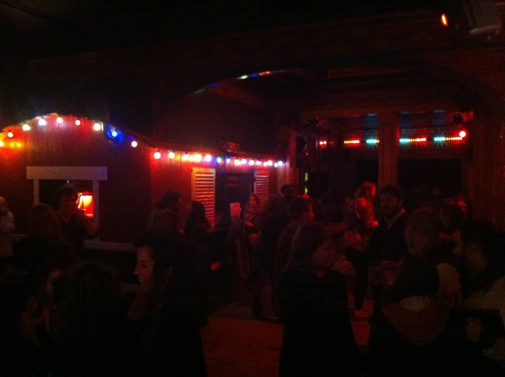 Live Music & DJ Sets