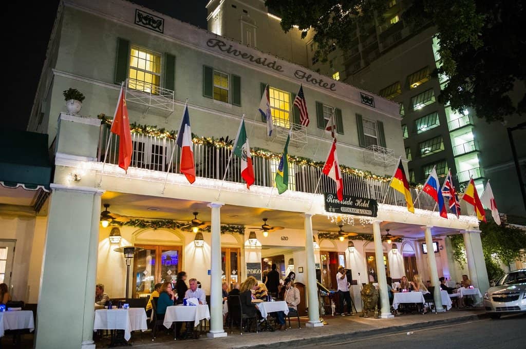 Vibrant Flower Shops