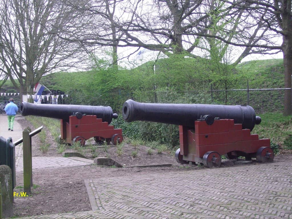 Vesting Museum Exhibits