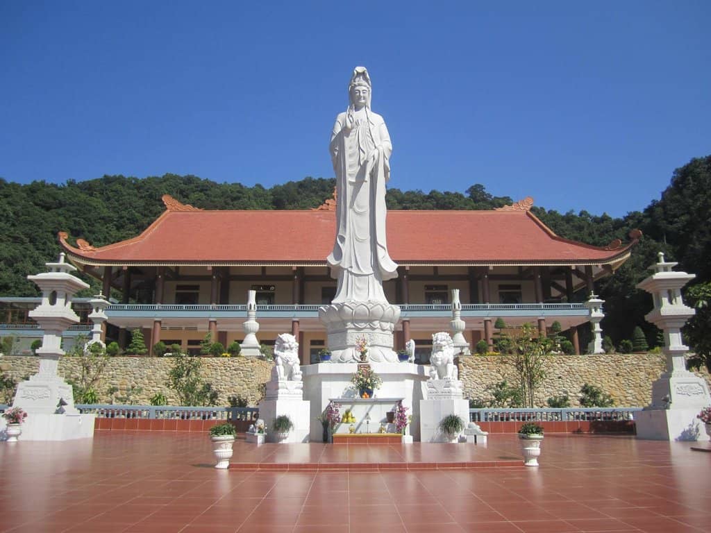 Lower Pagodas and Natural Scenery