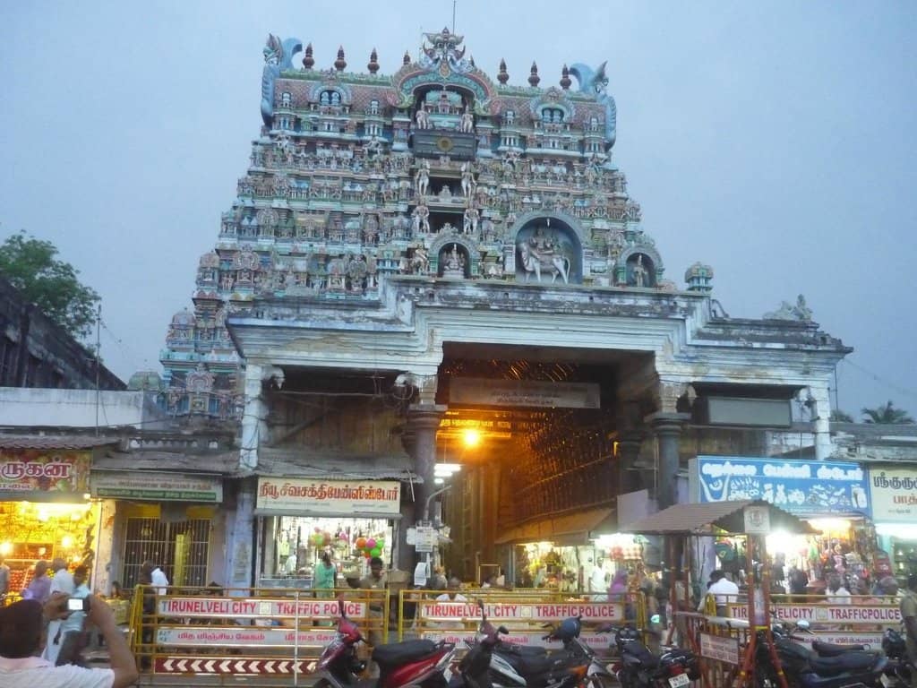 Lord Nellaiappar Shrine