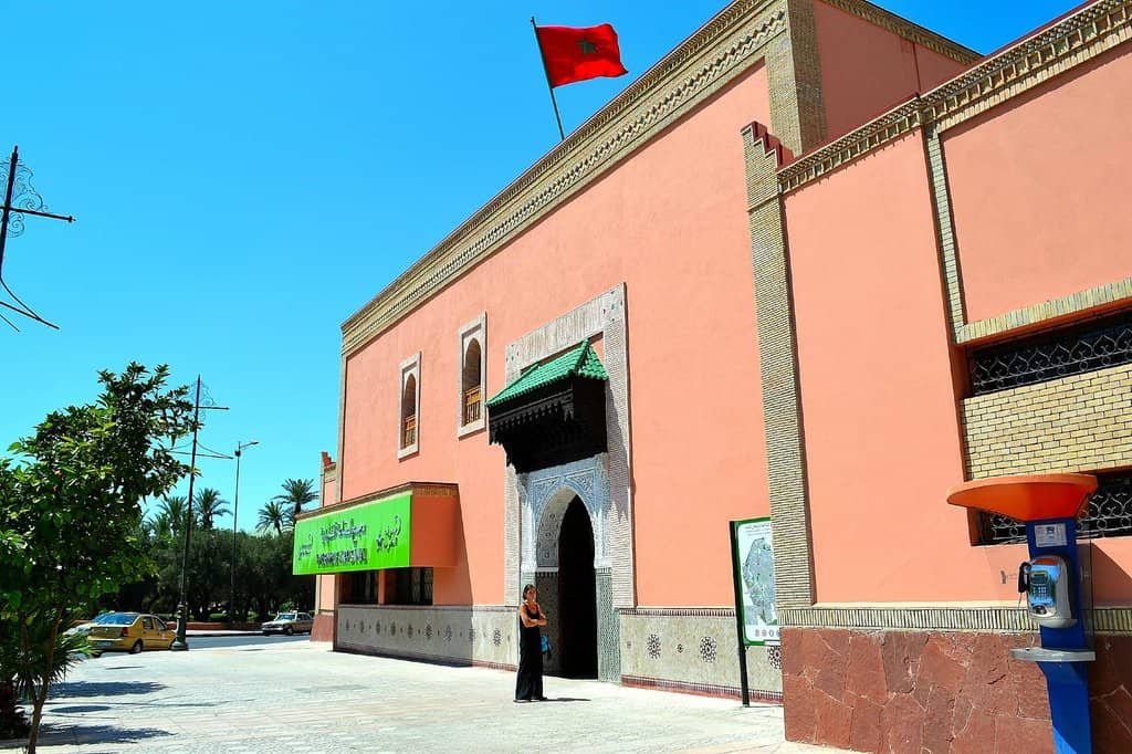 High-Quality Handicrafts