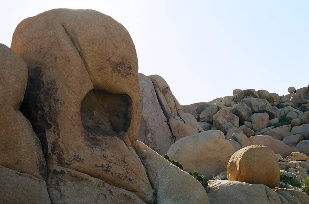 Mawlyngbna's Unique Formations