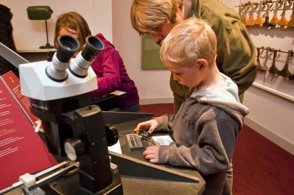 Replica Diamond Displays