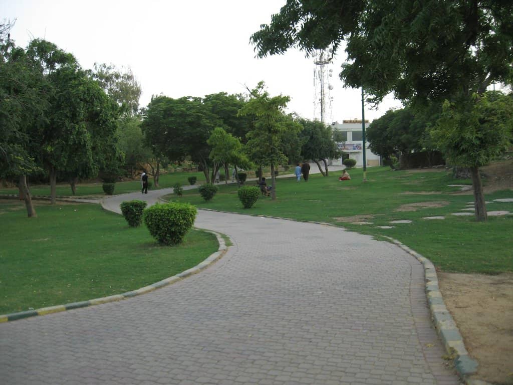 Green Lawns and Picnic Spots