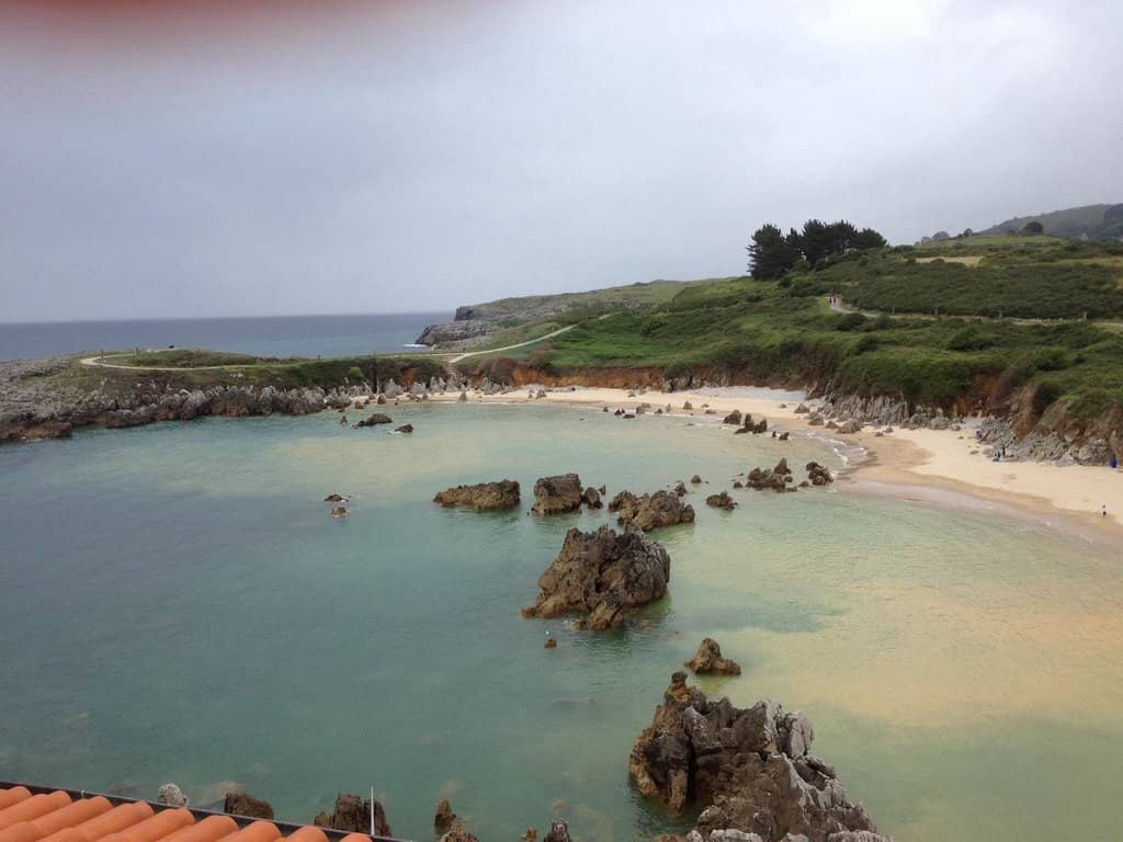 Hillside Restaurants