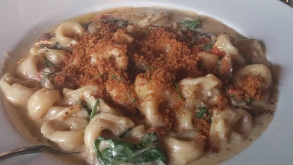 Cozy Urban Bistro Ambiance