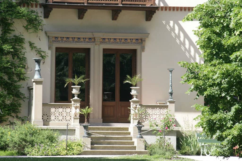 The Royal Villa (Casino)