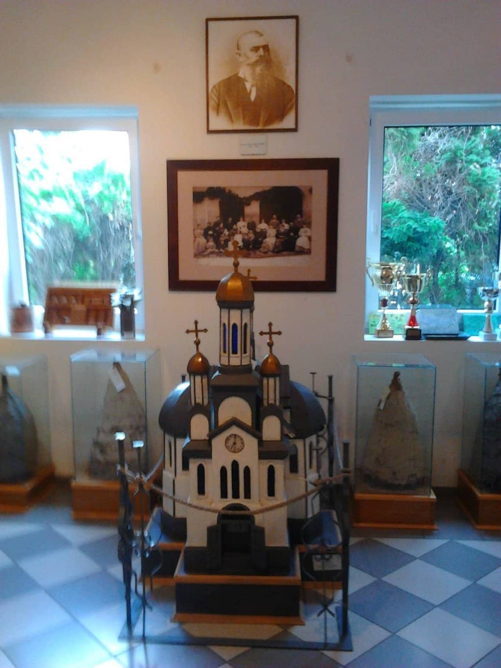 Four Lions Fountain