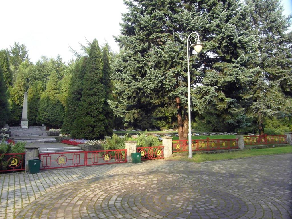 Playground & Gardens