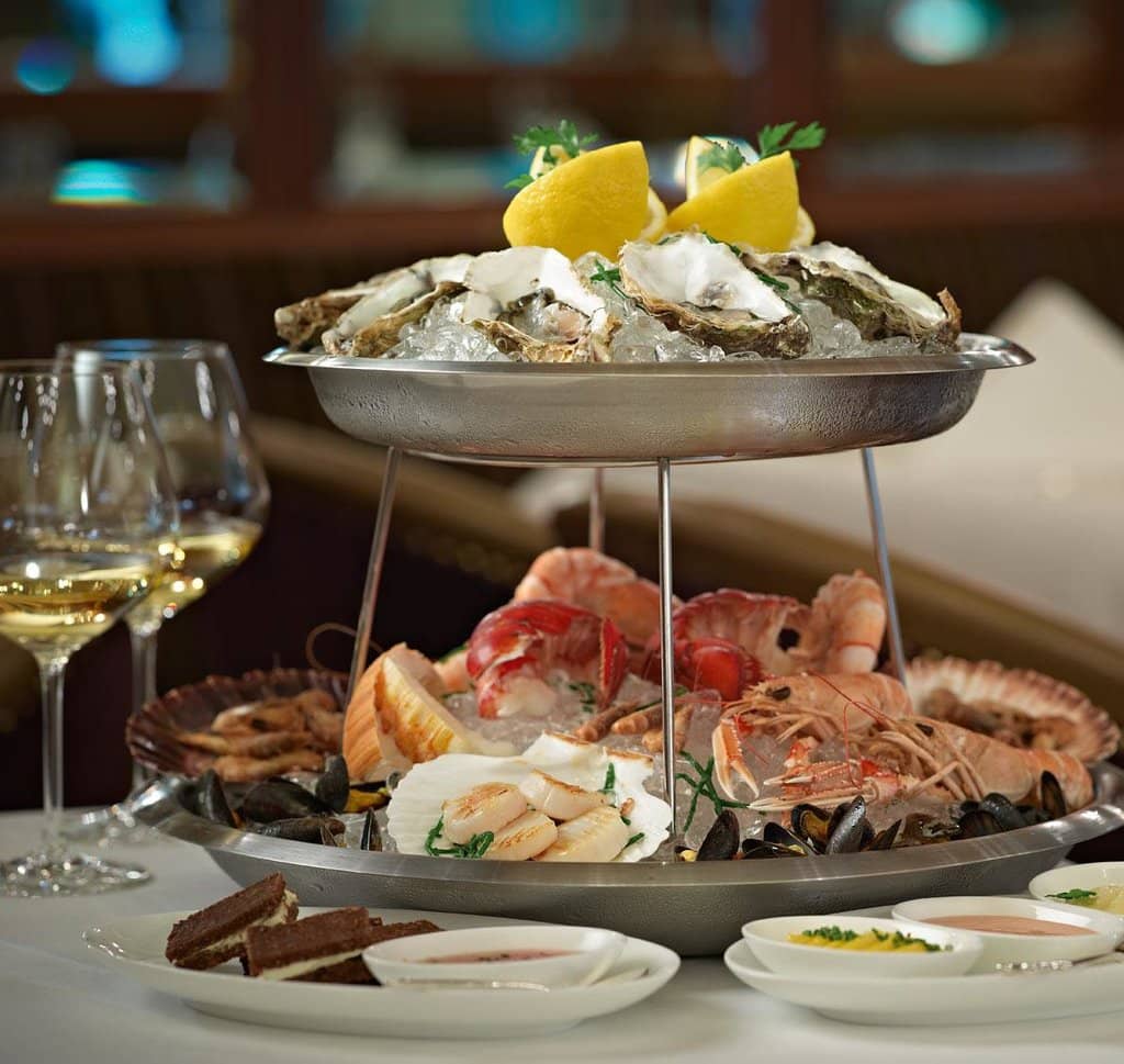 Elegant Retro Ambiance