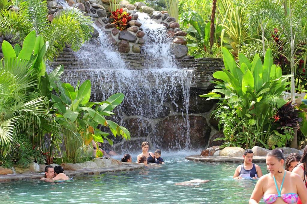 Wet Bar & Restaurant