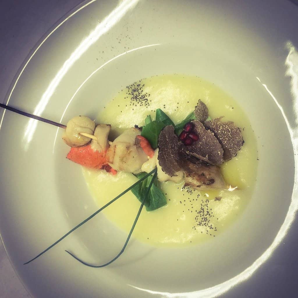 Capesante su crema di patate e tartufo