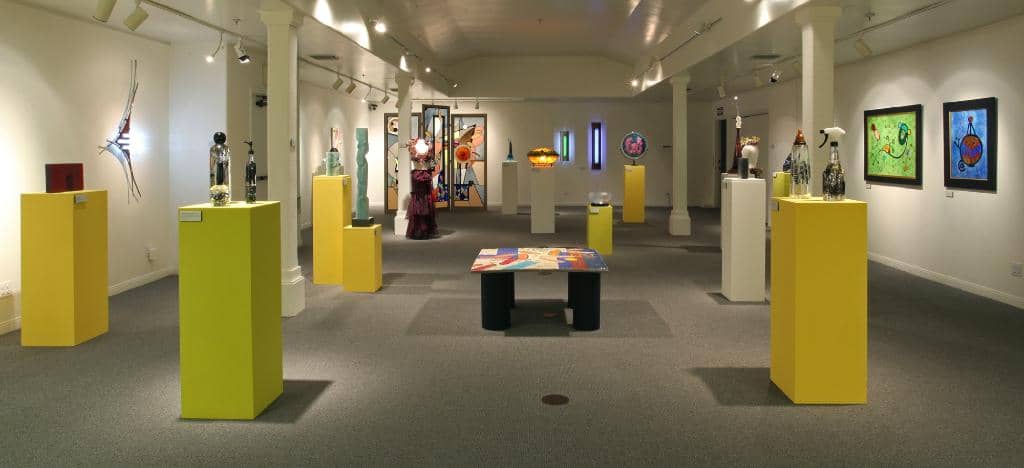 Local & Contemporary Art