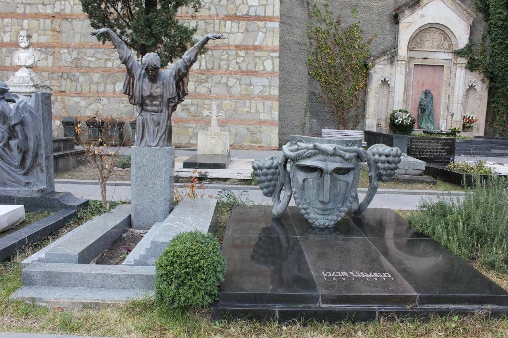 Tombs of Legends