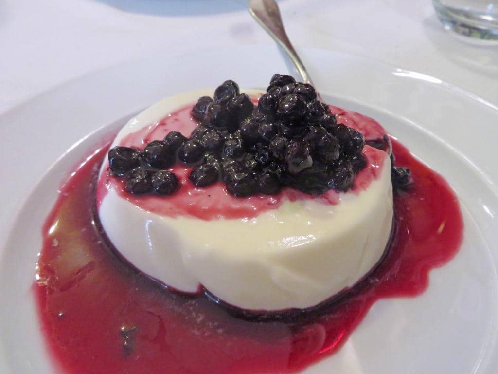 Warm & Rustic Ambiance