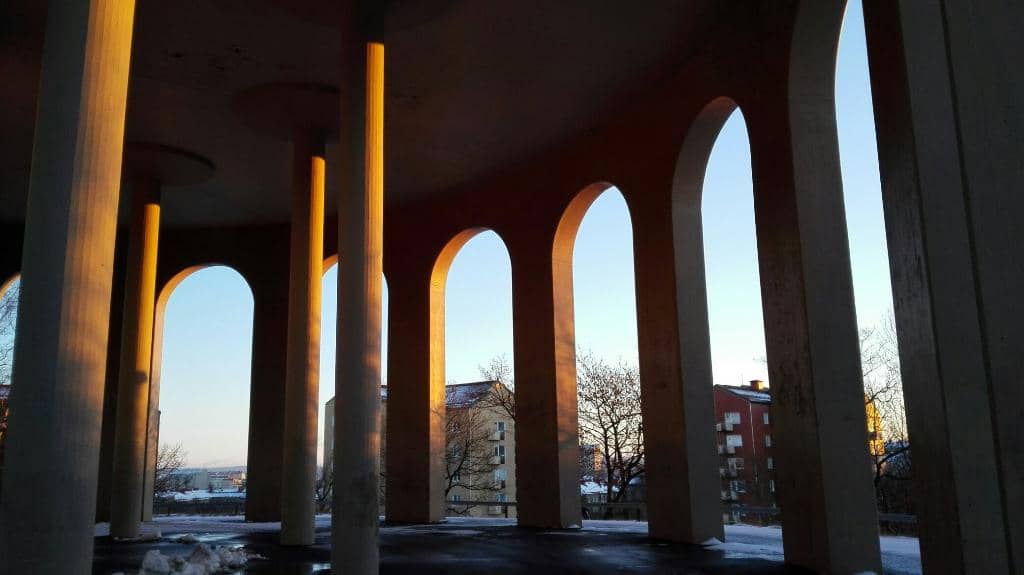 Vertical photo