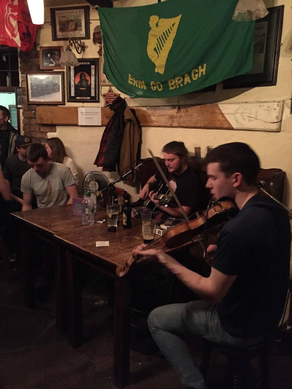 Eclectic Decor & Ambiance