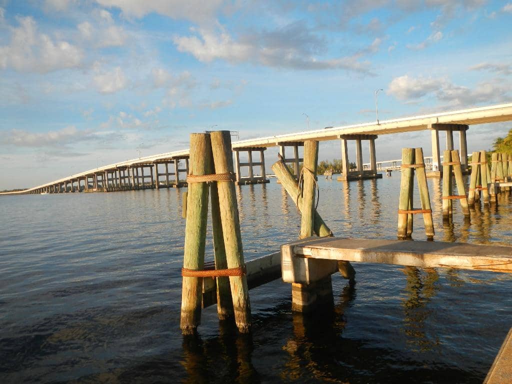 Caloosahatchee Riverfront Views