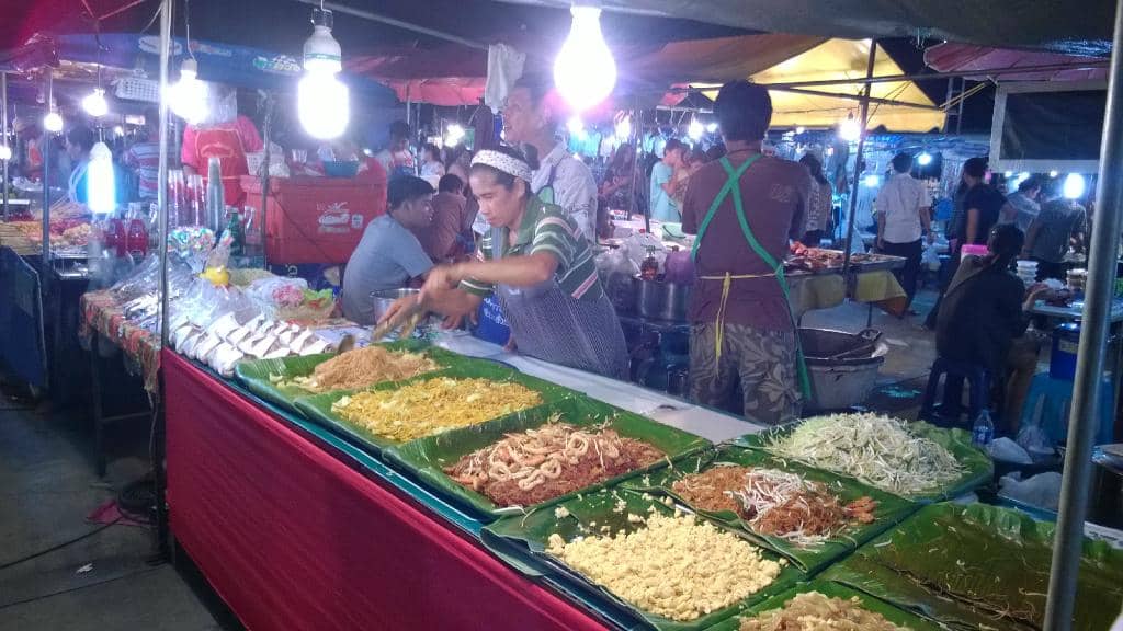 Riverside Dining Experience