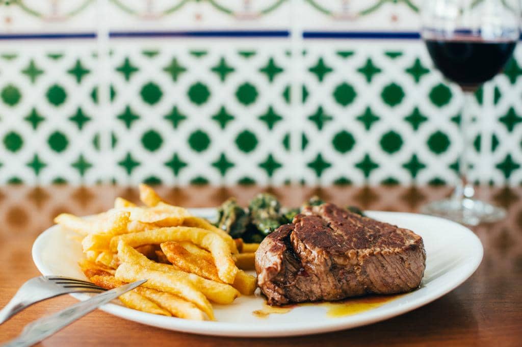 Stunning Seafront Ambiance