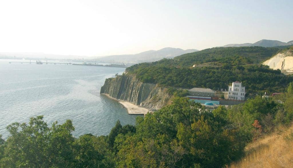 Picturesque Coastline Views