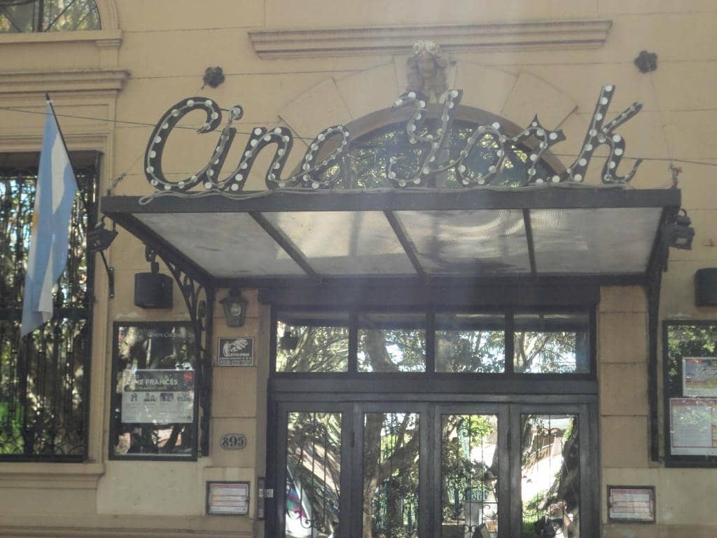 Pleasant Olivos Location