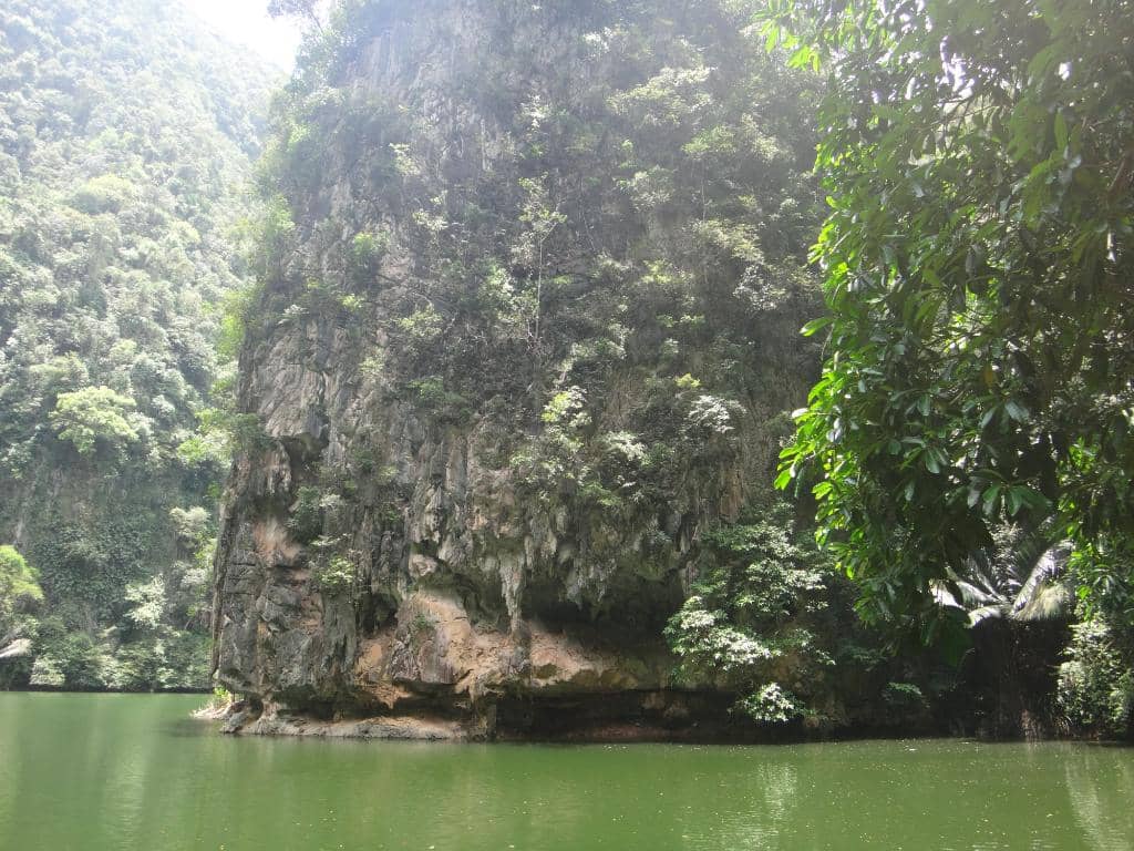 Cave Tunnel Adventure