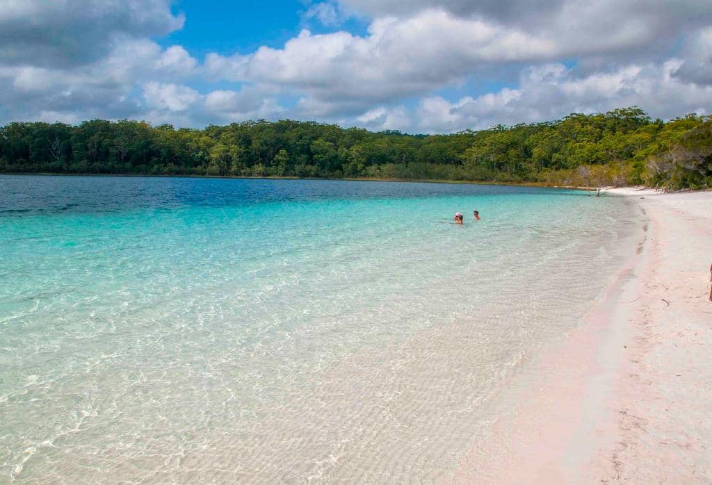 Pristine White Silica Sand