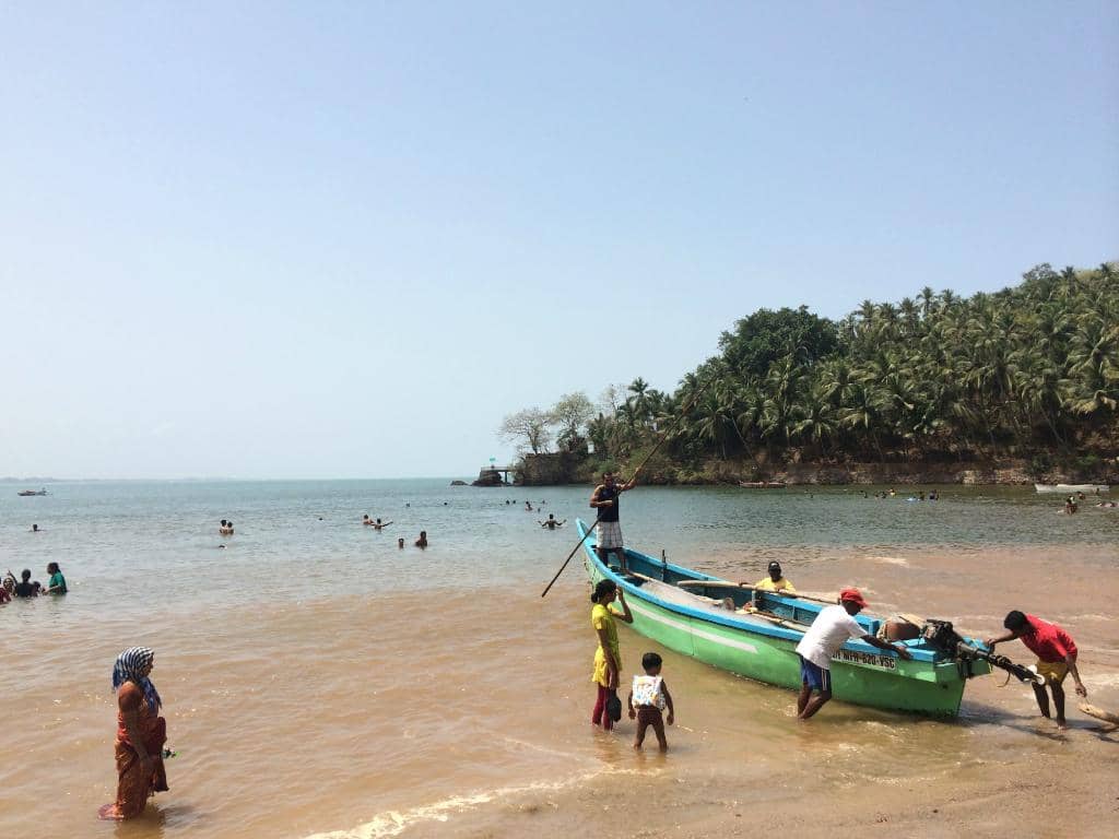 Fishing Community Charm