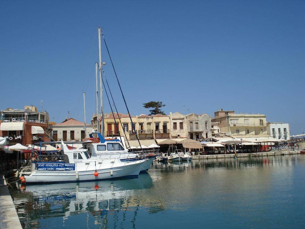 Bustling Harborfront Dining