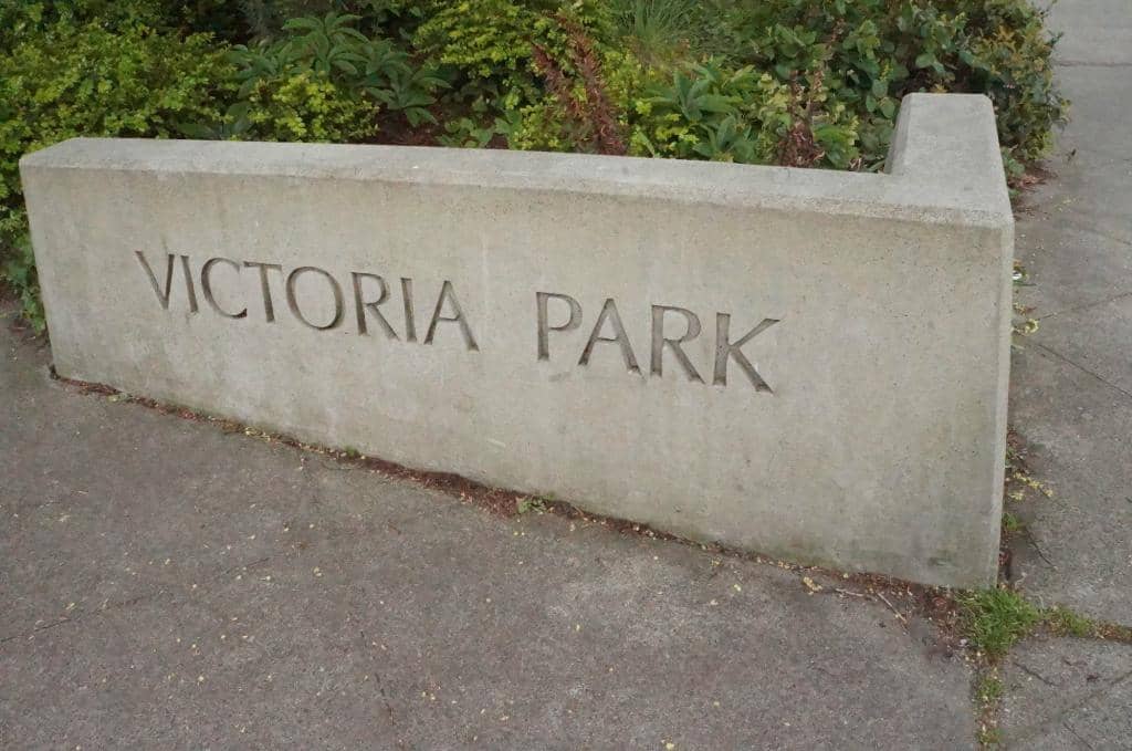 Picnic & Play Zones