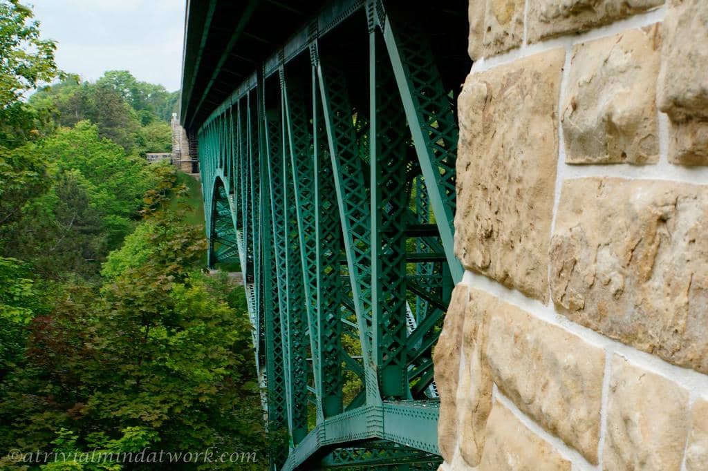 Hike to the Riverbed