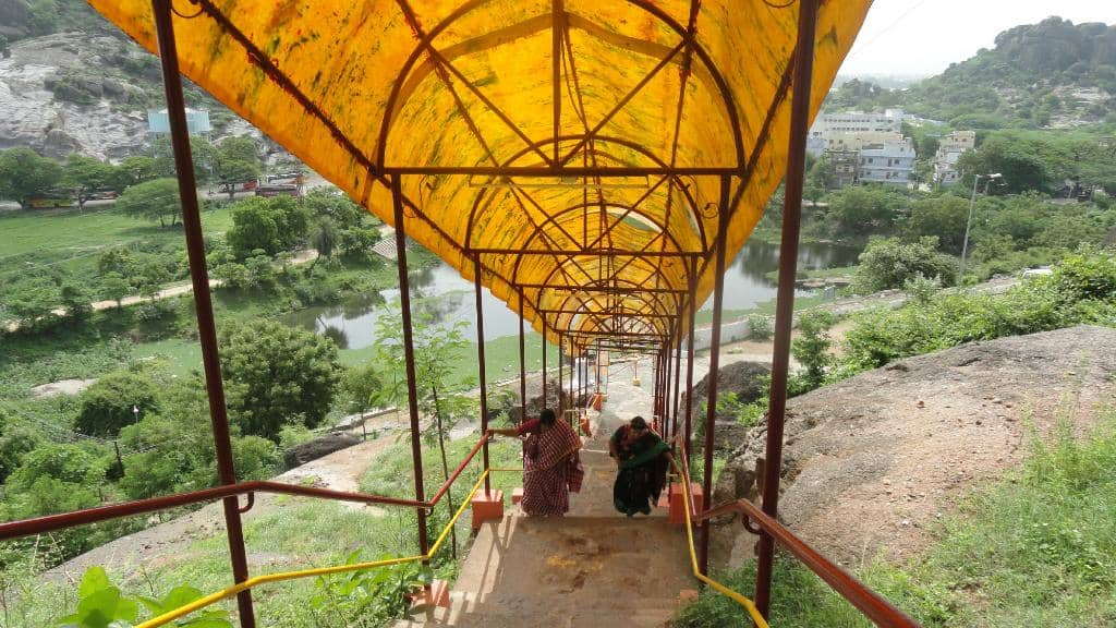 Panoramic Mountain Views