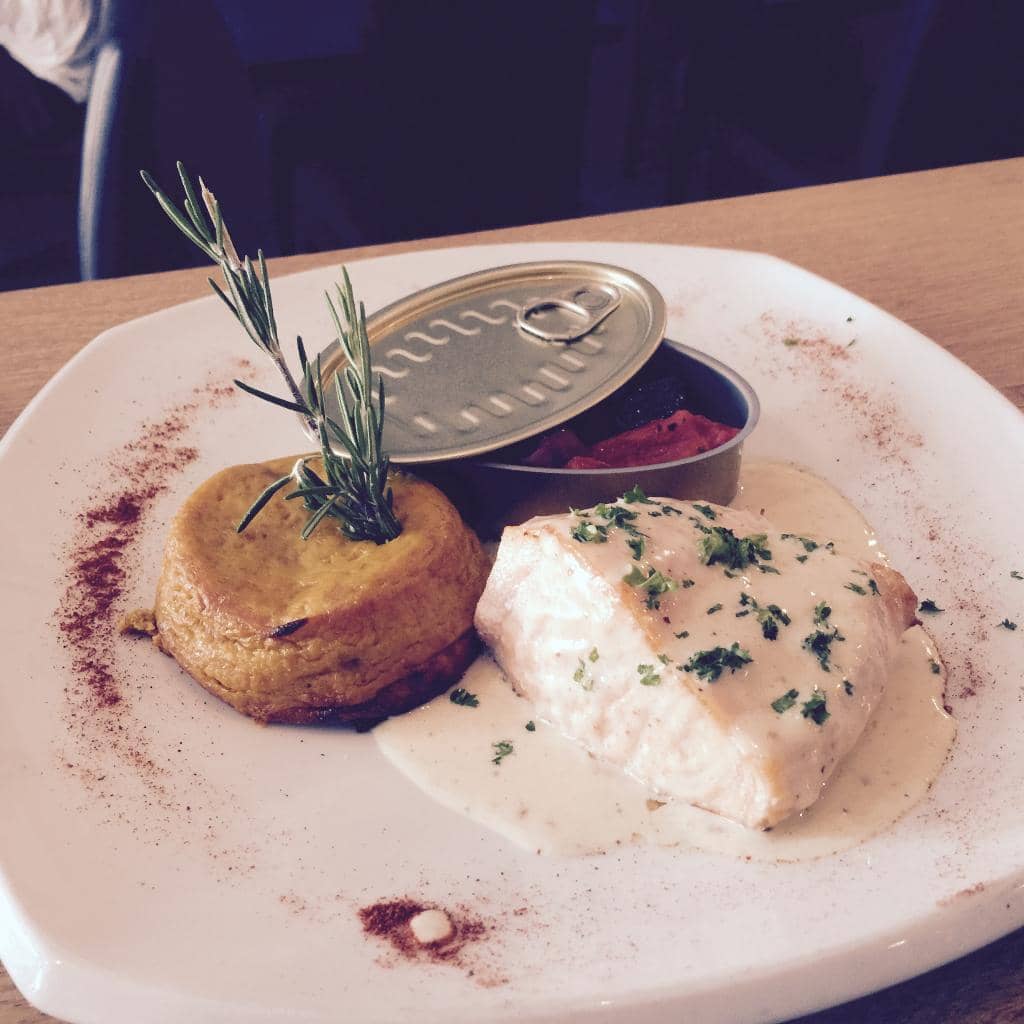 Charming Outdoor Setting