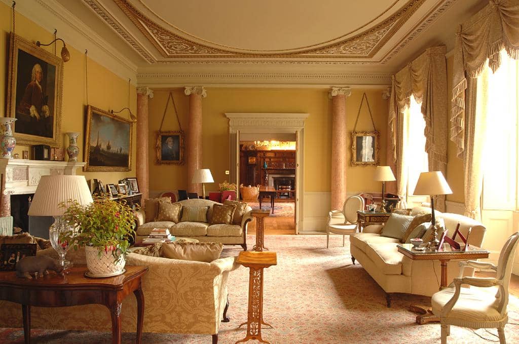 Immaculately Kept Gardens