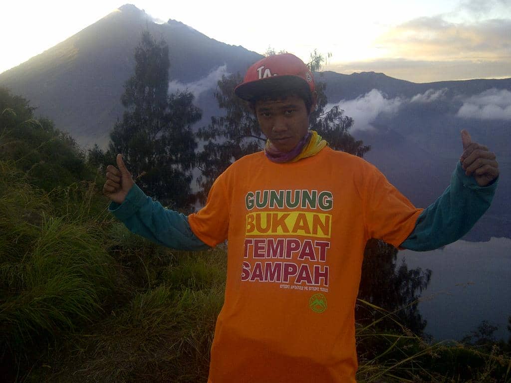 Rinjani National Park Gateway