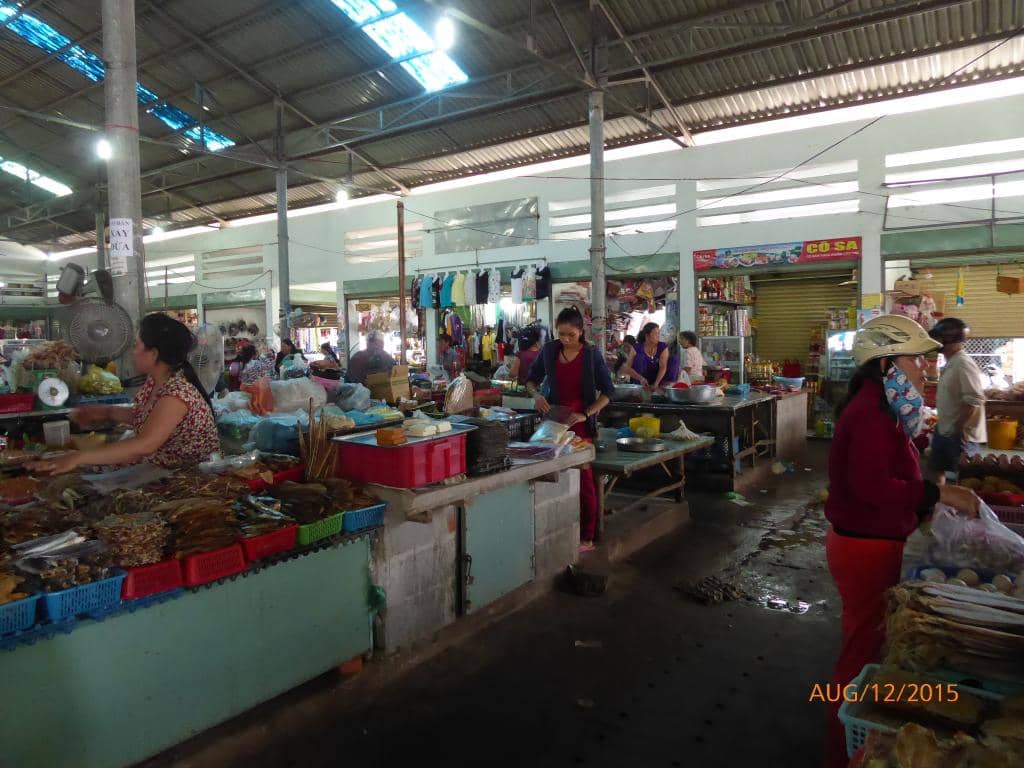 Vibrant Produce Stalls