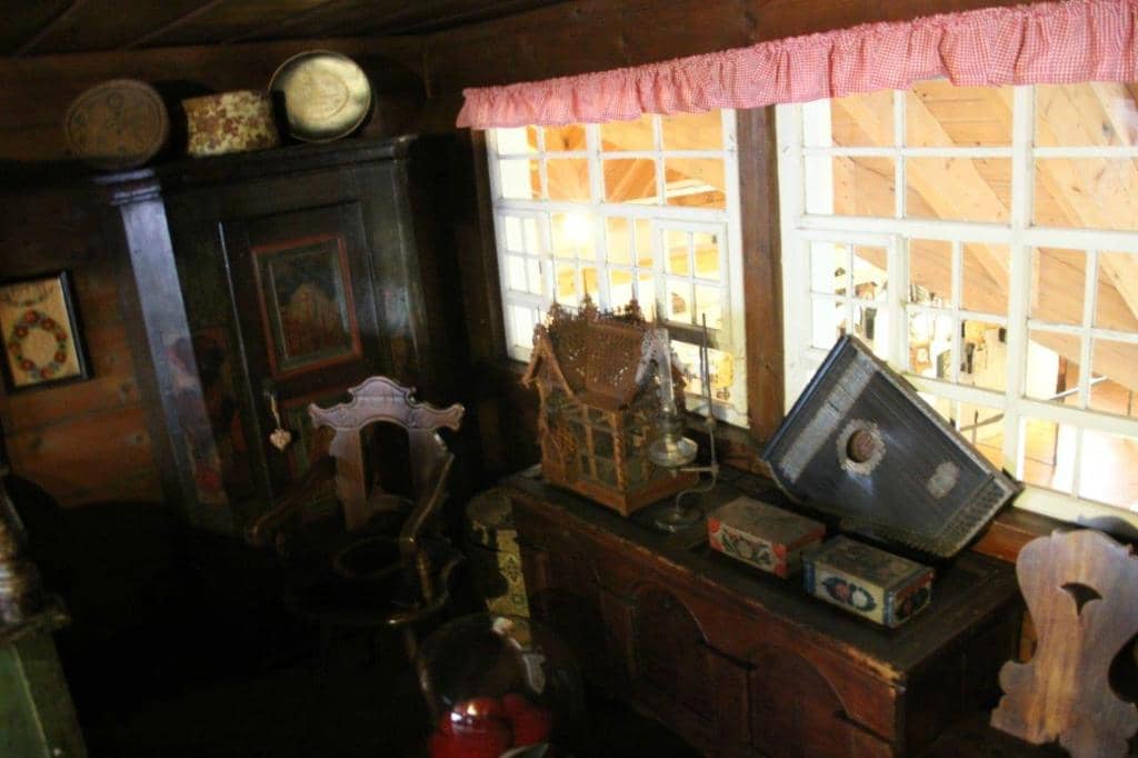 Self-Playing Orchestras