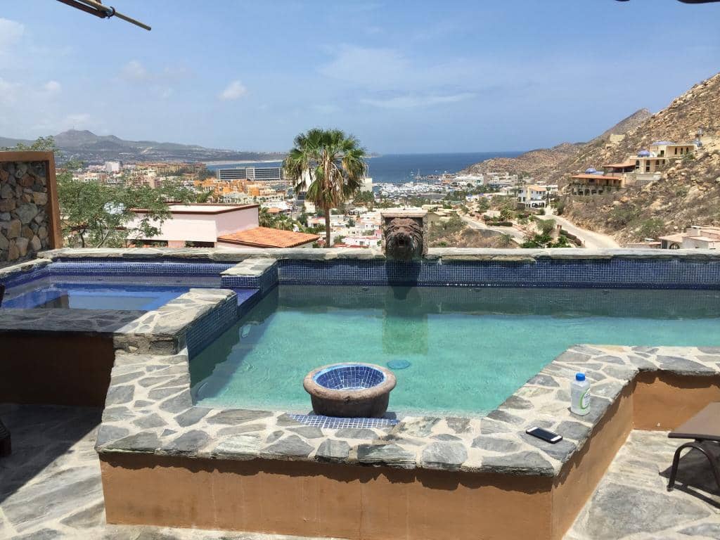 Jardines del Pedregal Architecture