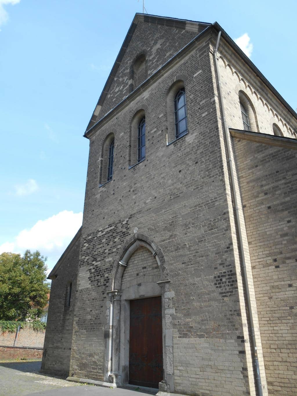 Neo-Gothic Architecture