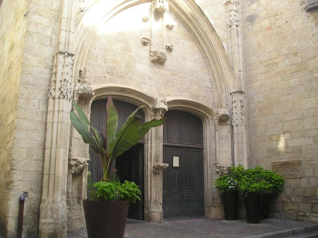Vertical photo