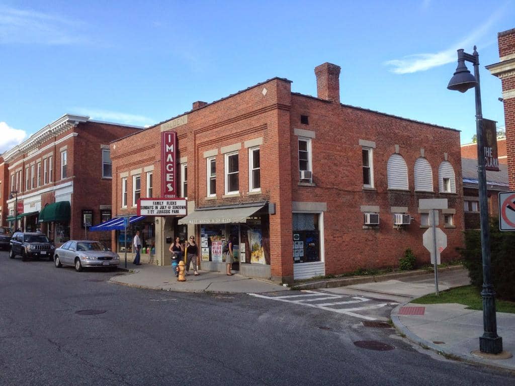 Local Cafe Showcase