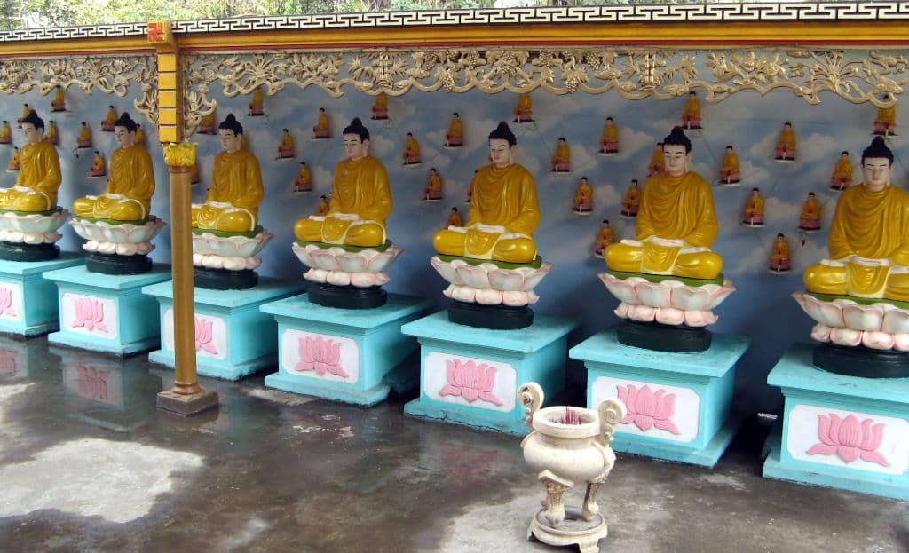 Grand Avalokiteshvara Statue