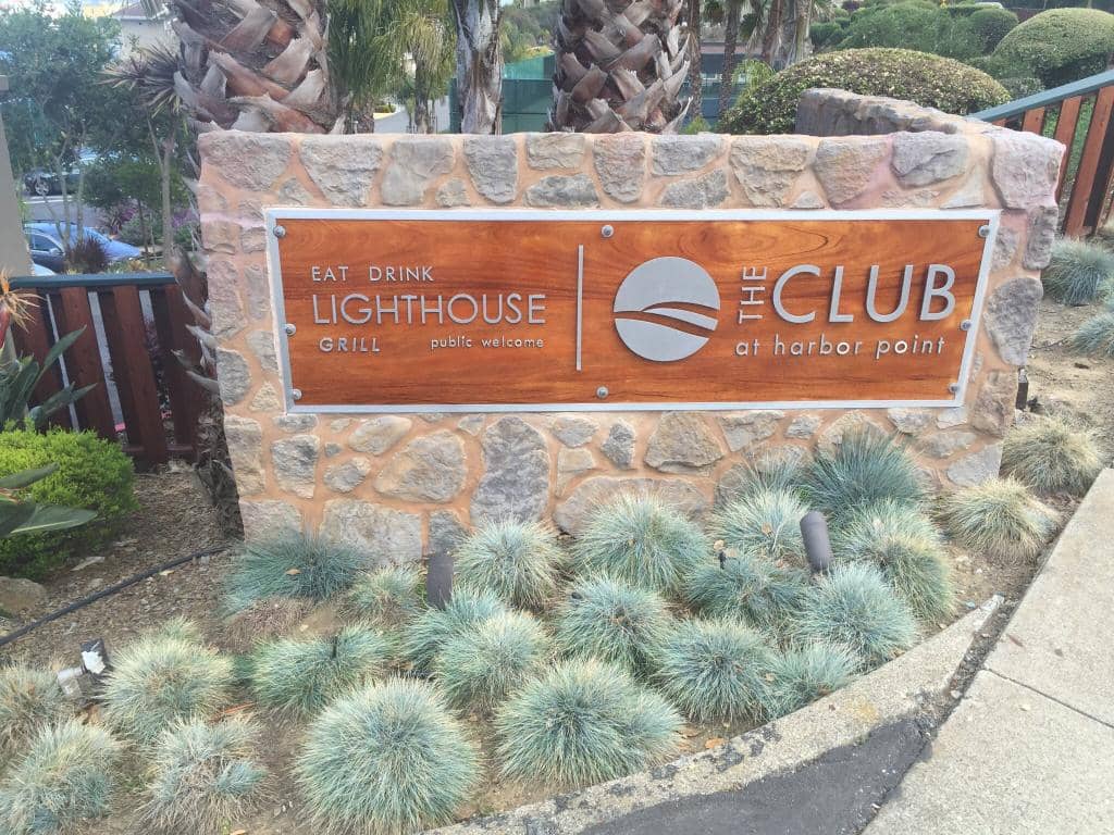 Unique Ambiance & Music