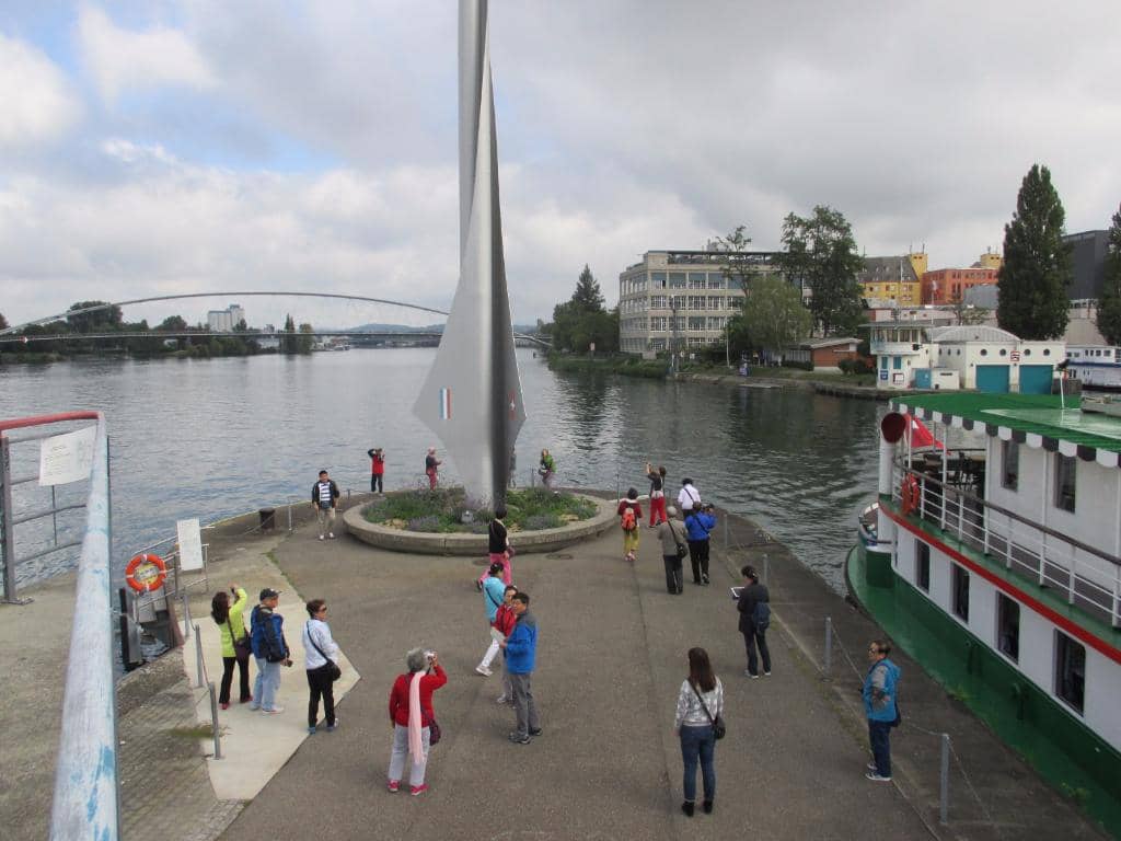 The Tripoint Monument