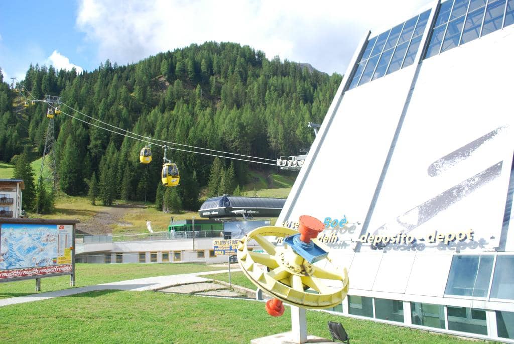 Open-Air Cable Lift